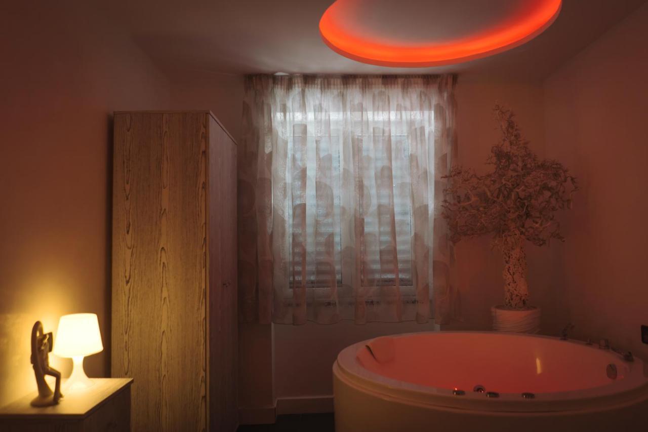 Dl Luxury B&B Napels Kamer foto